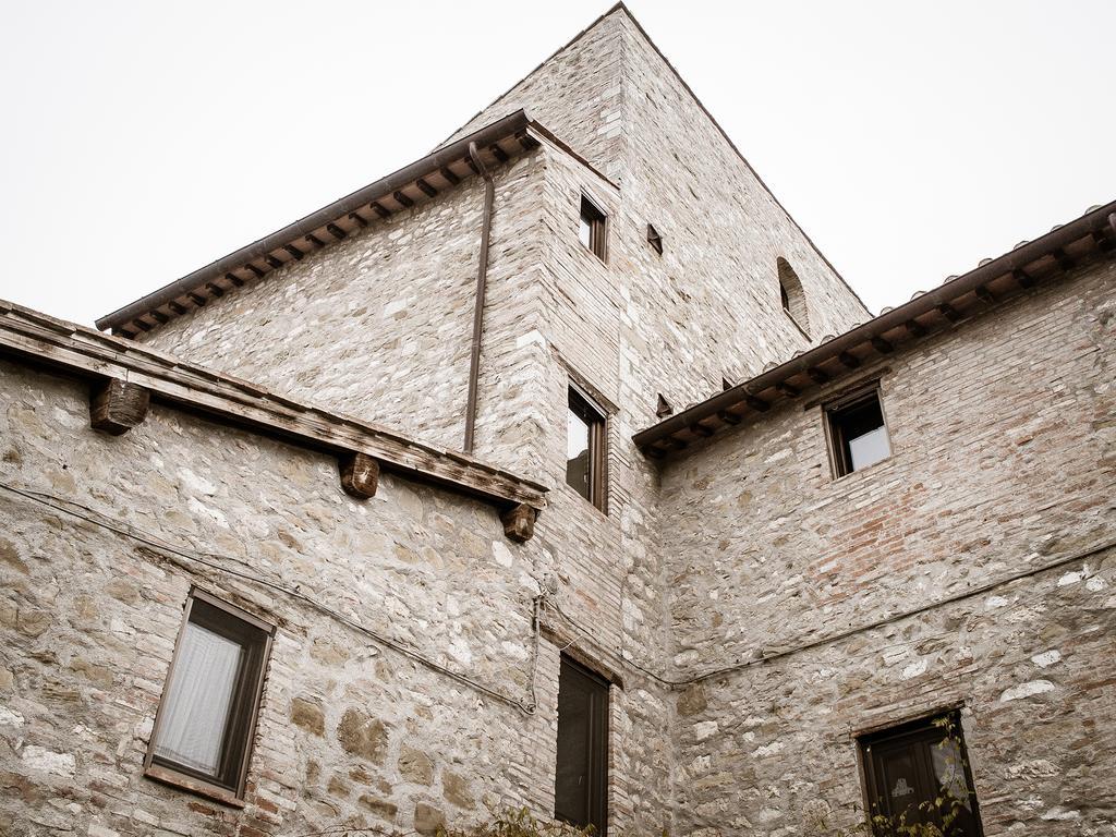 Гостьовий будинок Torre Valbiancara Montebagnolo Екстер'єр фото